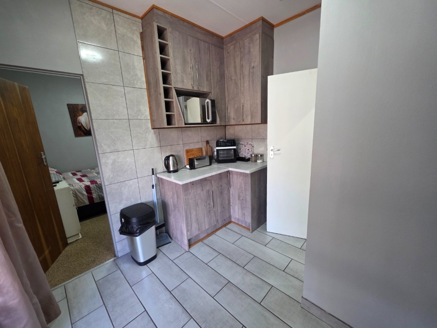 6 Bedroom Property for Sale in Dan Pienaar Free State